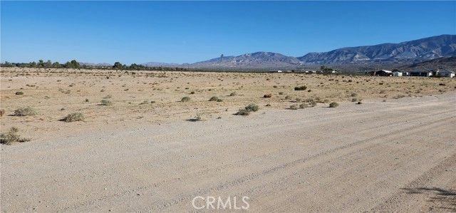 10355 Jingal, Lucerne Valley, CA 92356