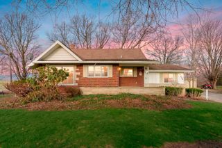 5844 S Scottdale Road, Royalton Twp, MI 49103