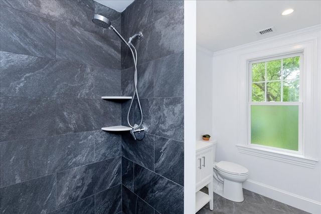 247 Hale St 2, Beverly, MA 01915