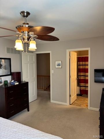 520 May Valley Drive, Fenton, MO 63026