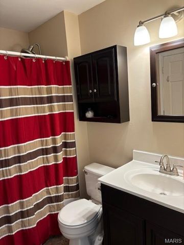 520 May Valley Drive, Fenton, MO 63026