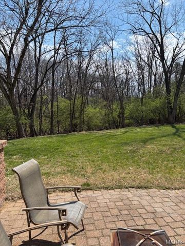 520 May Valley Drive, Fenton, MO 63026