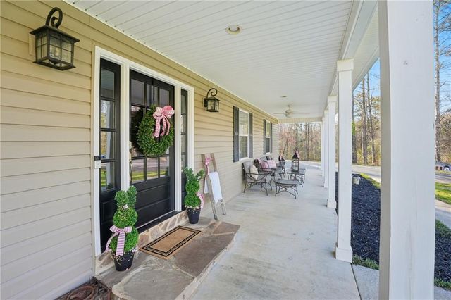 6471 Forsyth Drive, Cumming, GA 30028