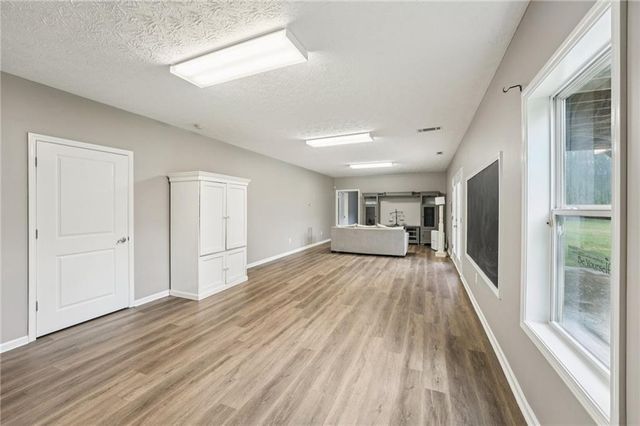 6471 Forsyth Drive, Cumming, GA 30028