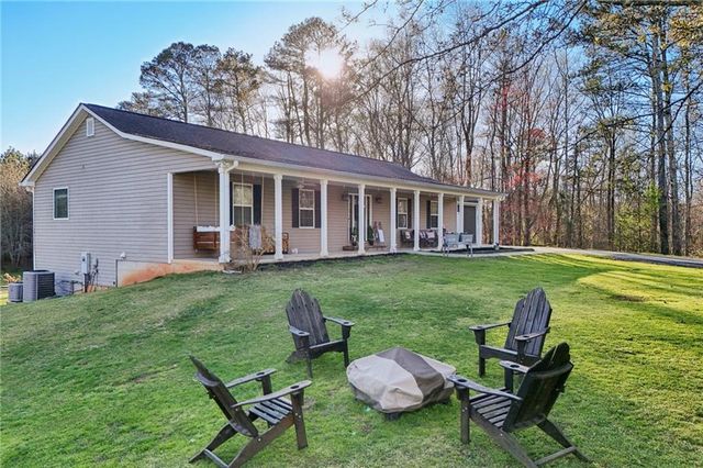 6471 Forsyth Drive, Cumming, GA 30028