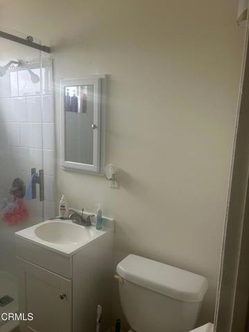 209 W Santa Barbara Street, Santa Paula, CA 93060