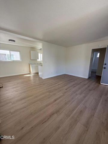 209 W Santa Barbara Street, Santa Paula, CA 93060