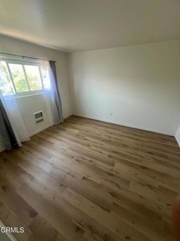 209 W Santa Barbara Street, Santa Paula, CA 93060