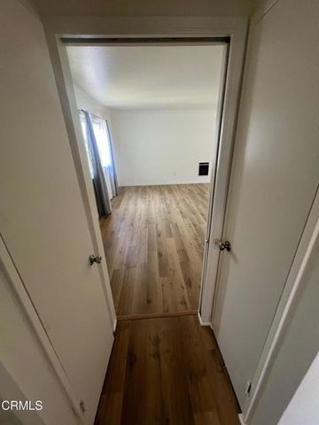 209 W Santa Barbara Street, Santa Paula, CA 93060