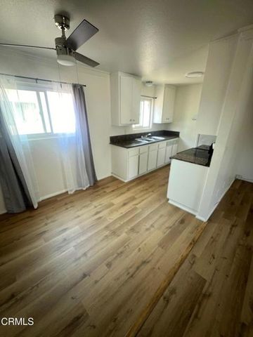 209 W Santa Barbara Street, Santa Paula, CA 93060