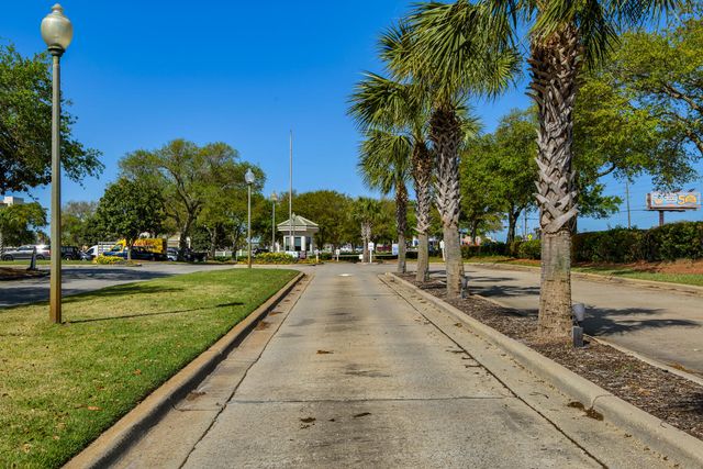 15400 Emerald Coast Parkway 202, Destin, FL 32541