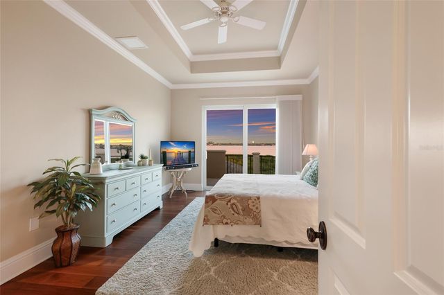 9816 2ND TERRACE NW, Bradenton, FL 34209