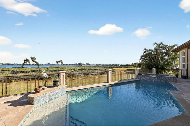 9816 2ND TERRACE NW, Bradenton, FL 34209