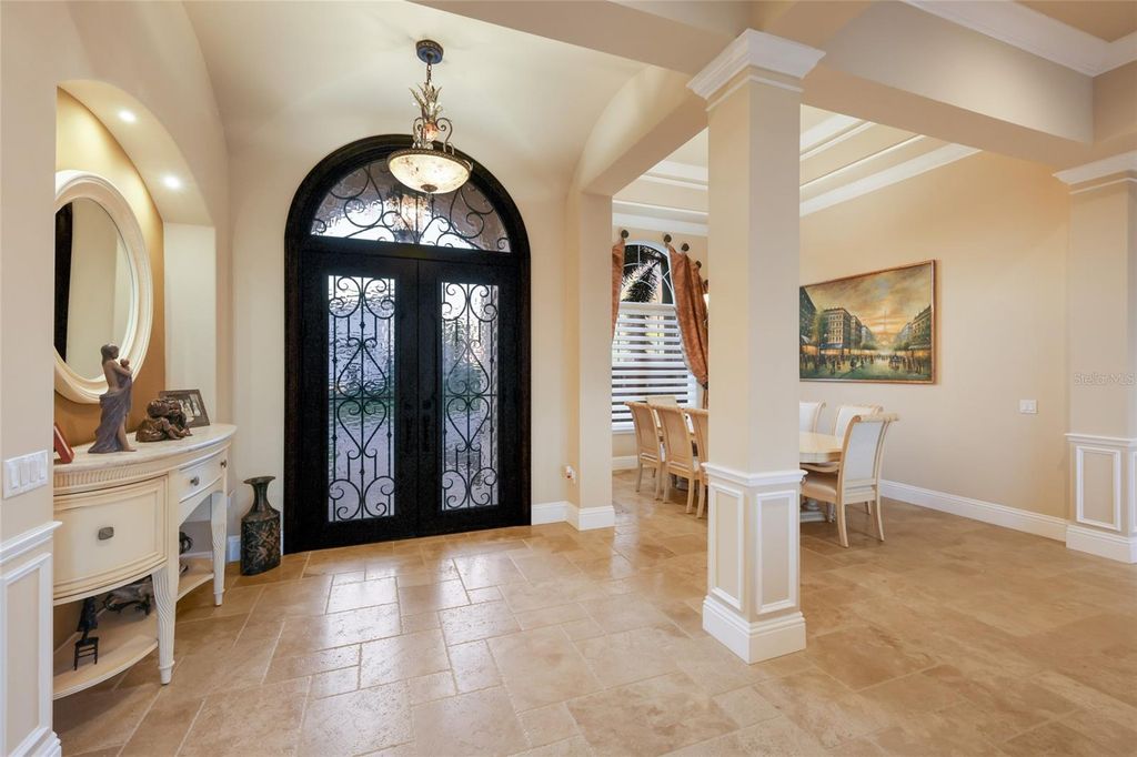 Image 12 of property listing at 9816 2ND TERRACE NW, Bradenton, FL 34209