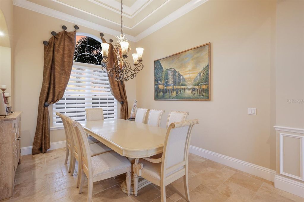 Image 13 of property listing at 9816 2ND TERRACE NW, Bradenton, FL 34209