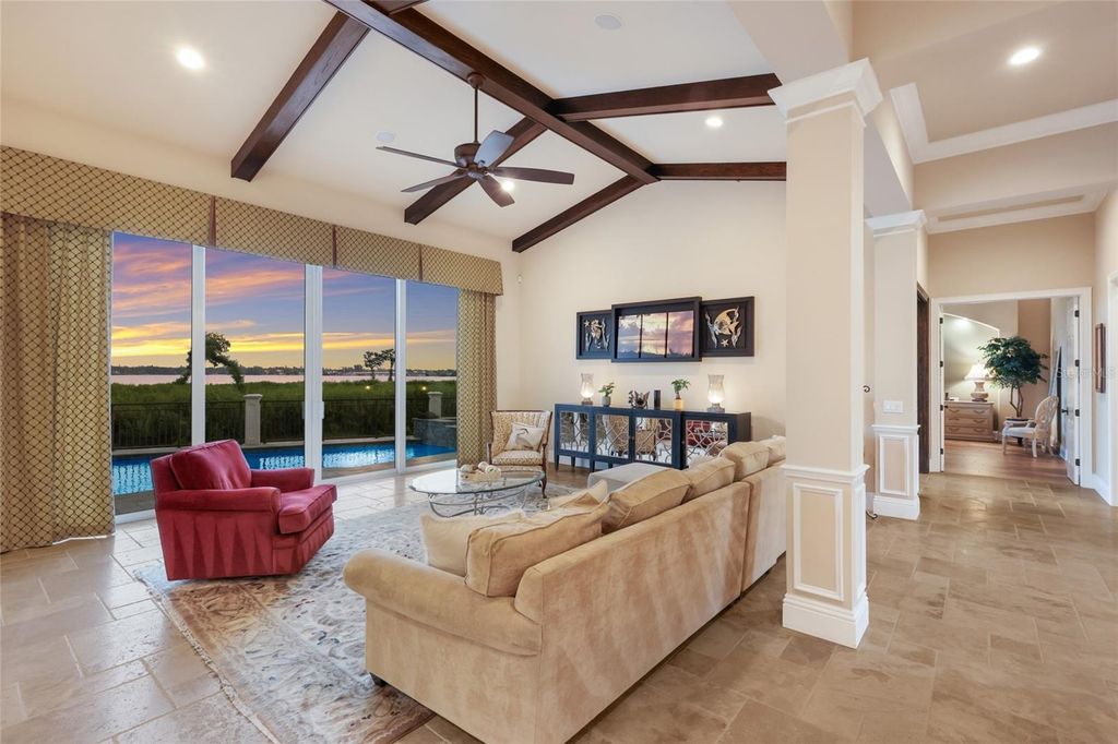 Image 14 of property listing at 9816 2ND TERRACE NW, Bradenton, FL 34209