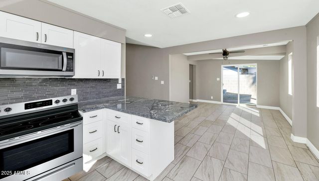 2555 S PATTERSON Street, Mesa, AZ 85202