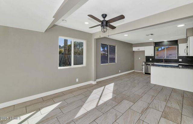 2555 S PATTERSON Street, Mesa, AZ 85202