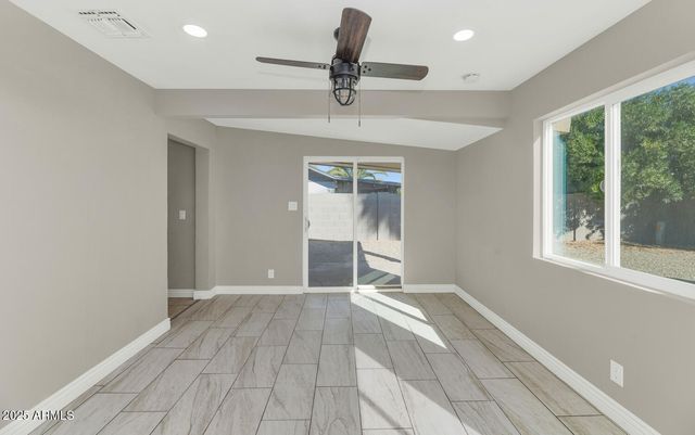 2555 S PATTERSON Street, Mesa, AZ 85202