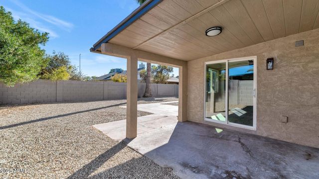 2555 S PATTERSON Street, Mesa, AZ 85202