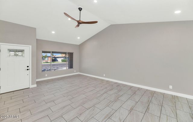 2555 S PATTERSON Street, Mesa, AZ 85202