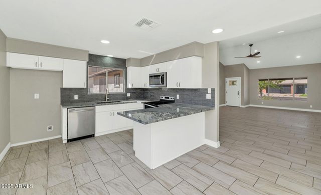 2555 S PATTERSON Street, Mesa, AZ 85202