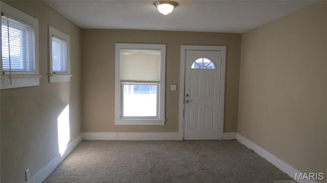 3034 Glenwood Avenue, Alton, IL 62002