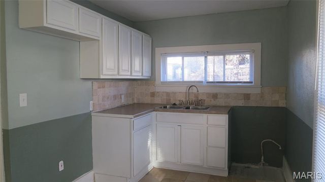 3034 Glenwood Avenue, Alton, IL 62002