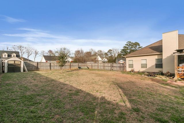 219 Brushfire Dr, Dothan, AL 36301