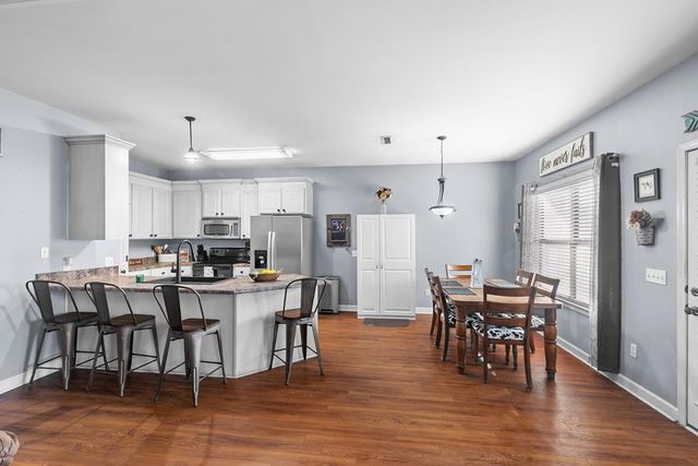 219 Brushfire Dr, Dothan, AL 36301