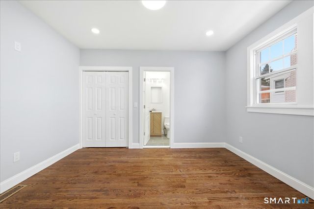 52 Coram Street, Hamden, CT 06517