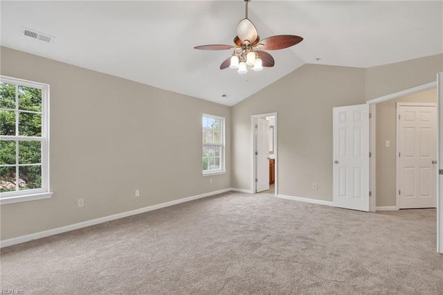 2037 Brians LN, Suffolk, VA 23434