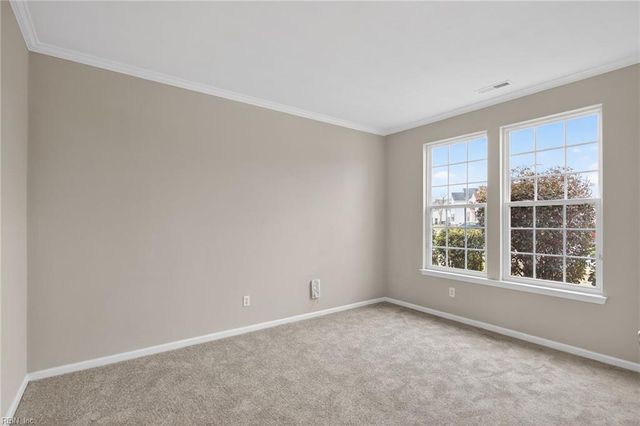 2037 Brians LN, Suffolk, VA 23434