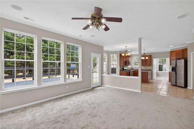 2037 Brians LN, Suffolk, VA 23434