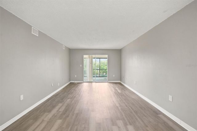 90 S HIGHLAND AVENUE 1414, Tarpon Springs, FL 34689