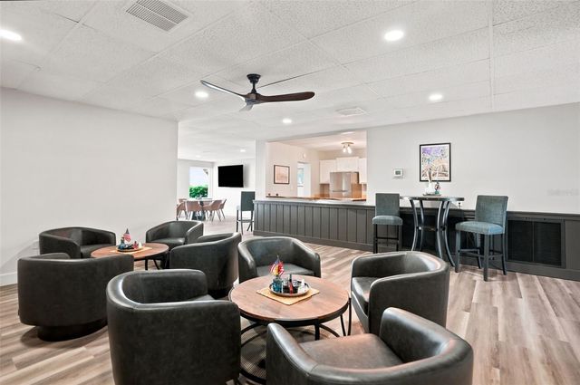 90 S HIGHLAND AVENUE 1414, Tarpon Springs, FL 34689