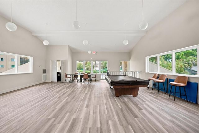 90 S HIGHLAND AVENUE 1414, Tarpon Springs, FL 34689