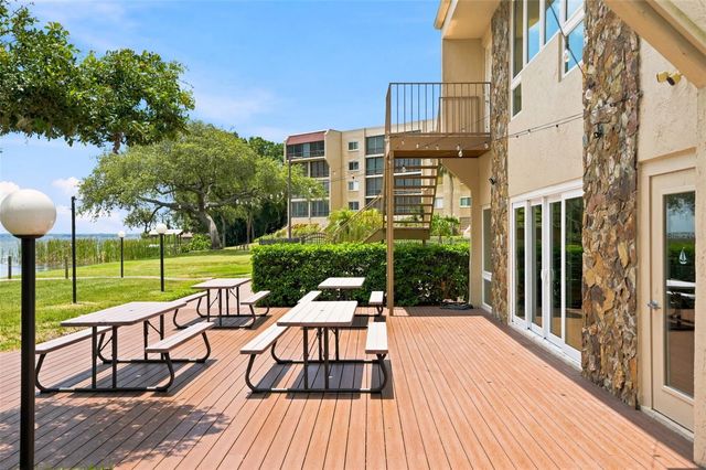 90 S HIGHLAND AVENUE 1414, Tarpon Springs, FL 34689