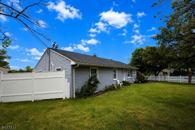 527 E Main St, Bridgewater Twp., NJ 08807