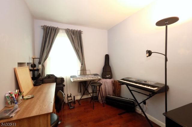 527 E Main St, Bridgewater Twp., NJ 08807