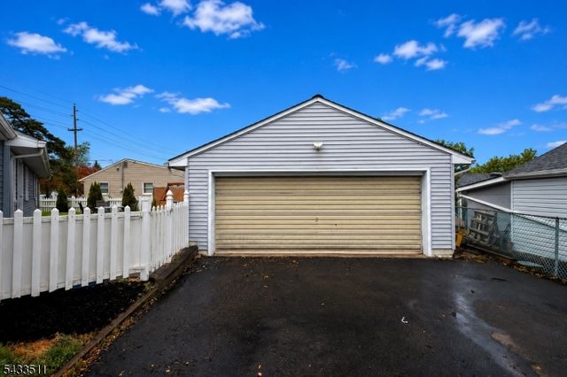 527 E Main St, Bridgewater Twp., NJ 08807