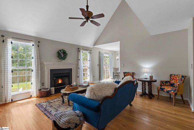 438 Chamber Lane, Moore, SC 29369