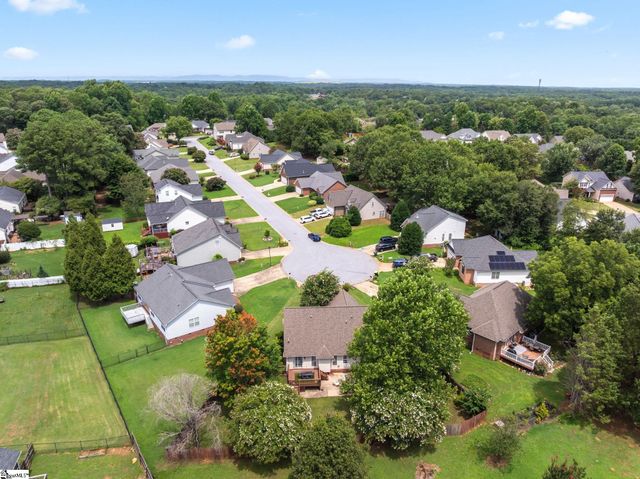 438 Chamber Lane, Moore, SC 29369