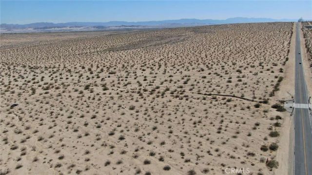 70100 2 Mile, 29 Palms, CA 92277