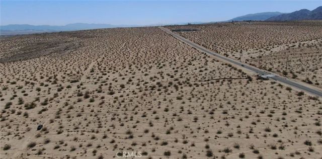 70100 2 Mile, 29 Palms, CA 92277