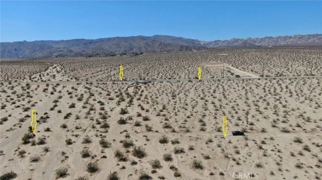 70100 2 Mile, 29 Palms, CA 92277