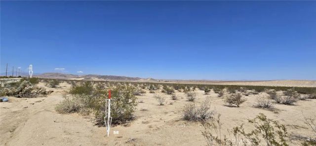70100 2 Mile, 29 Palms, CA 92277
