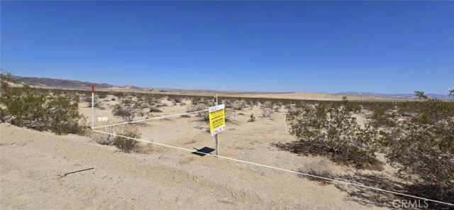 70100 2 Mile, 29 Palms, CA 92277