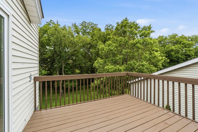 23W418 Greenbriar Drive, Naperville, IL 60540