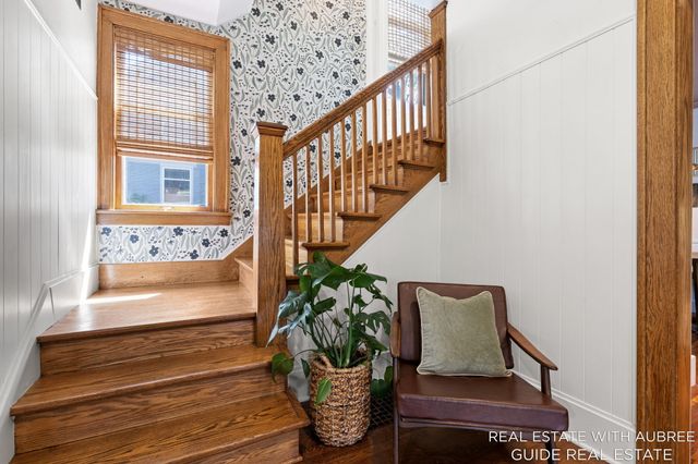 16 E 23rd Street, Holland, MI 49423